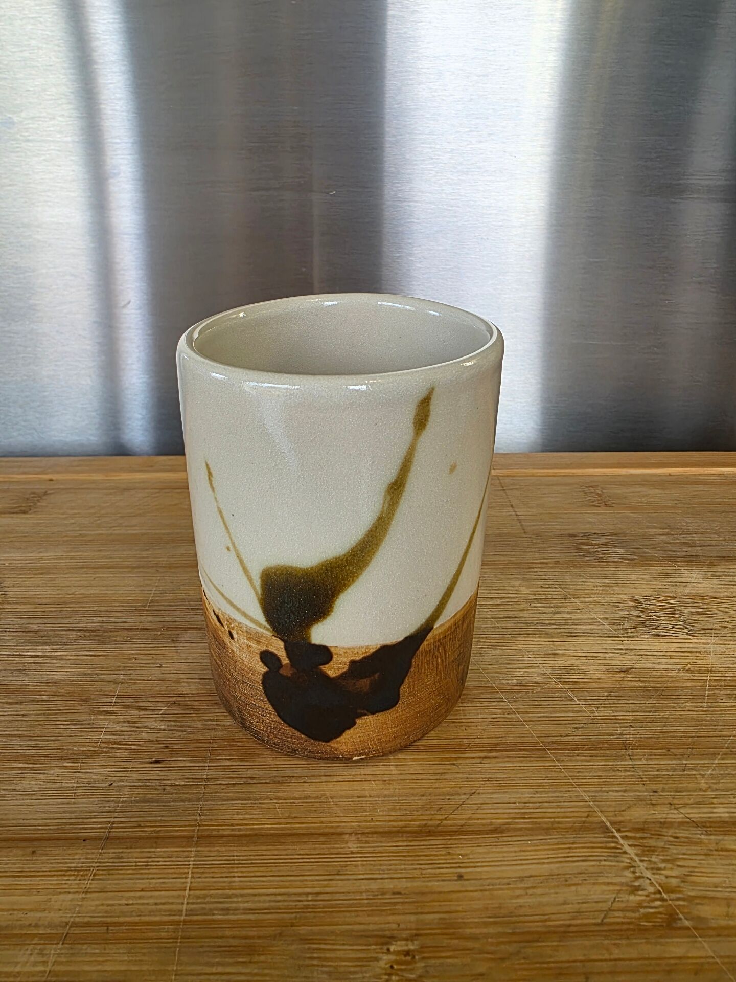 Handcrafted ceramic pot – Poterie de la Colombe (Madeleine Brault)