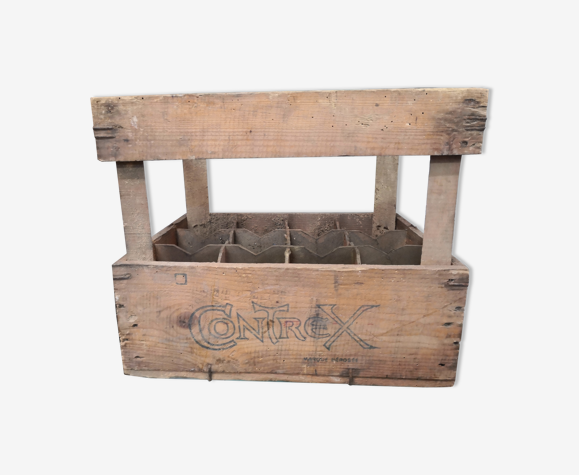Casier à bouteilles contrex