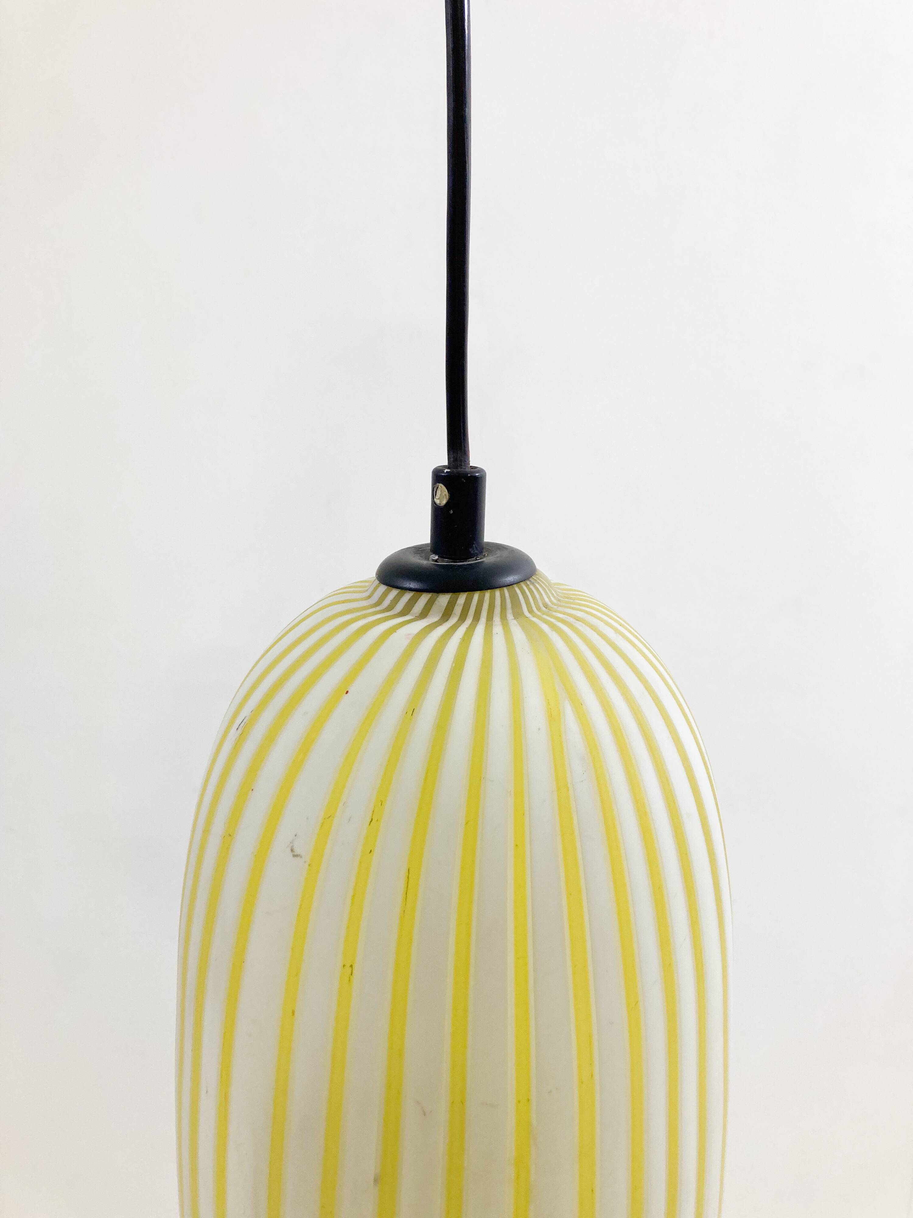 Mid-Century Modern Yellow Glass Pendant Lamp, Italy, 1960s