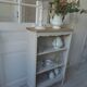 Small bookcase, 2 adjustable pearl gray patinated shelves, wooden top
