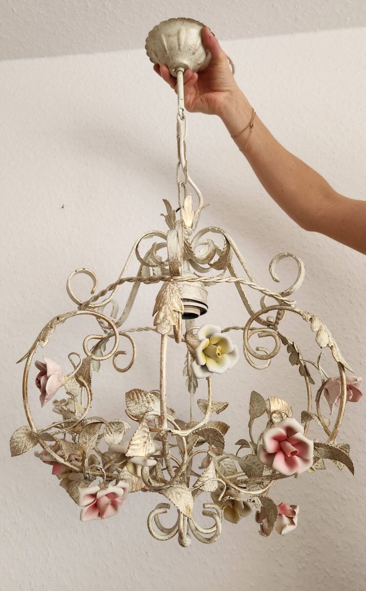 Hand-forged vintage pendant lamp with porcelain roses, Denz Neheim Hüsten