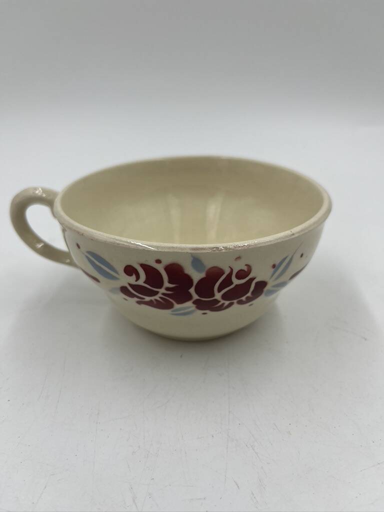 Set of 9 Boch Frères cups 1963