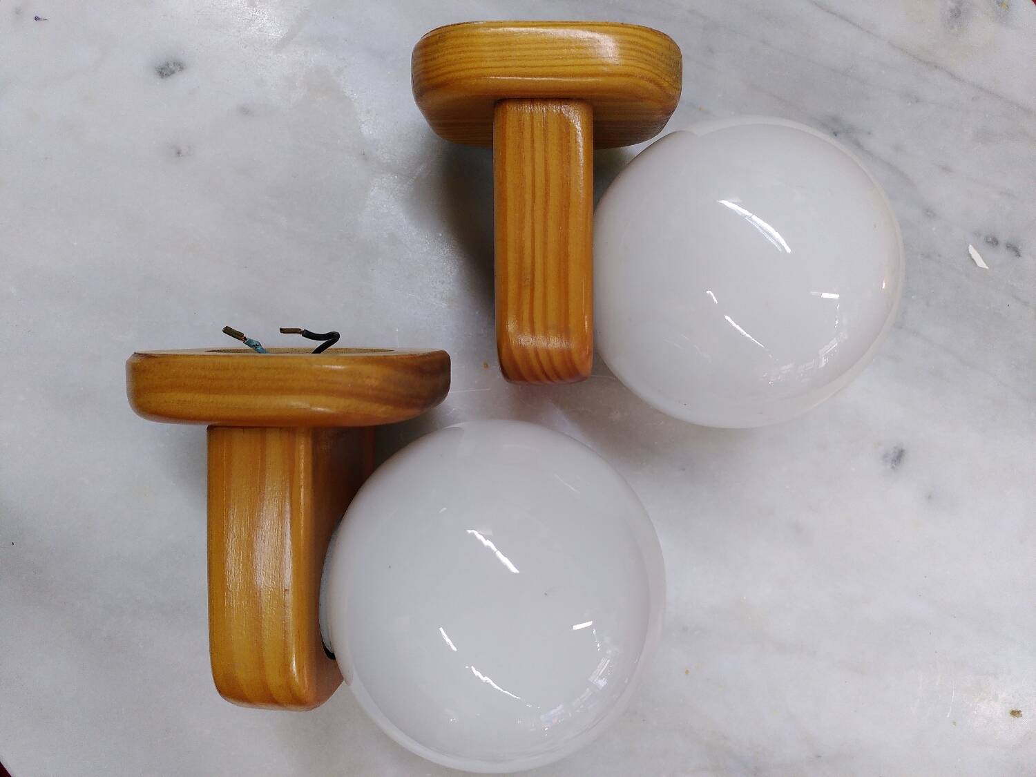 Pair of Scandinavian pine and opaline wall lights, 1980