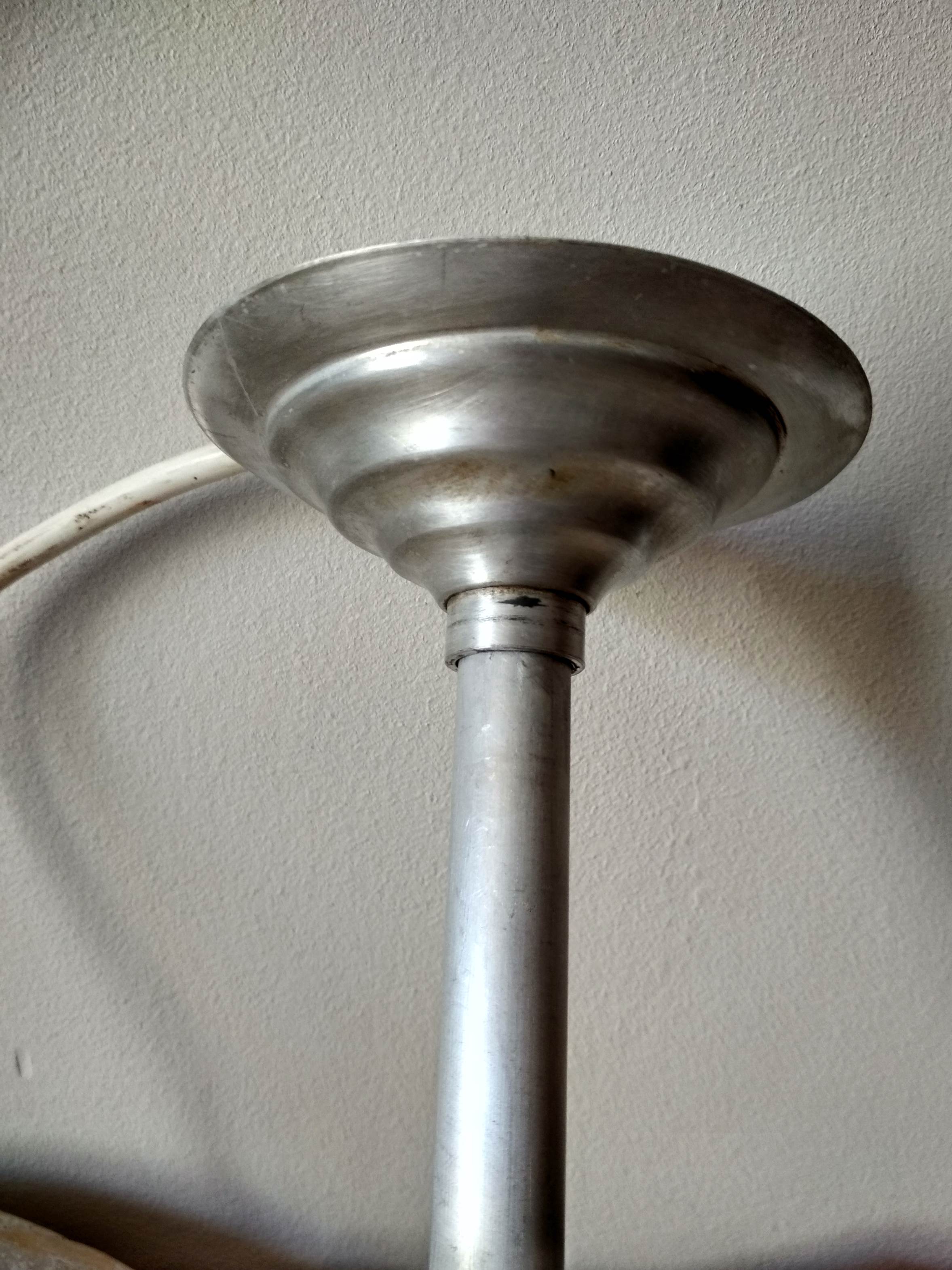 White opaline globe suspension on stem and aluminum metal structure