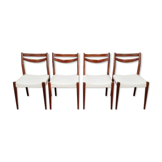 4 Scandinavian chairs