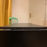 Children's desk