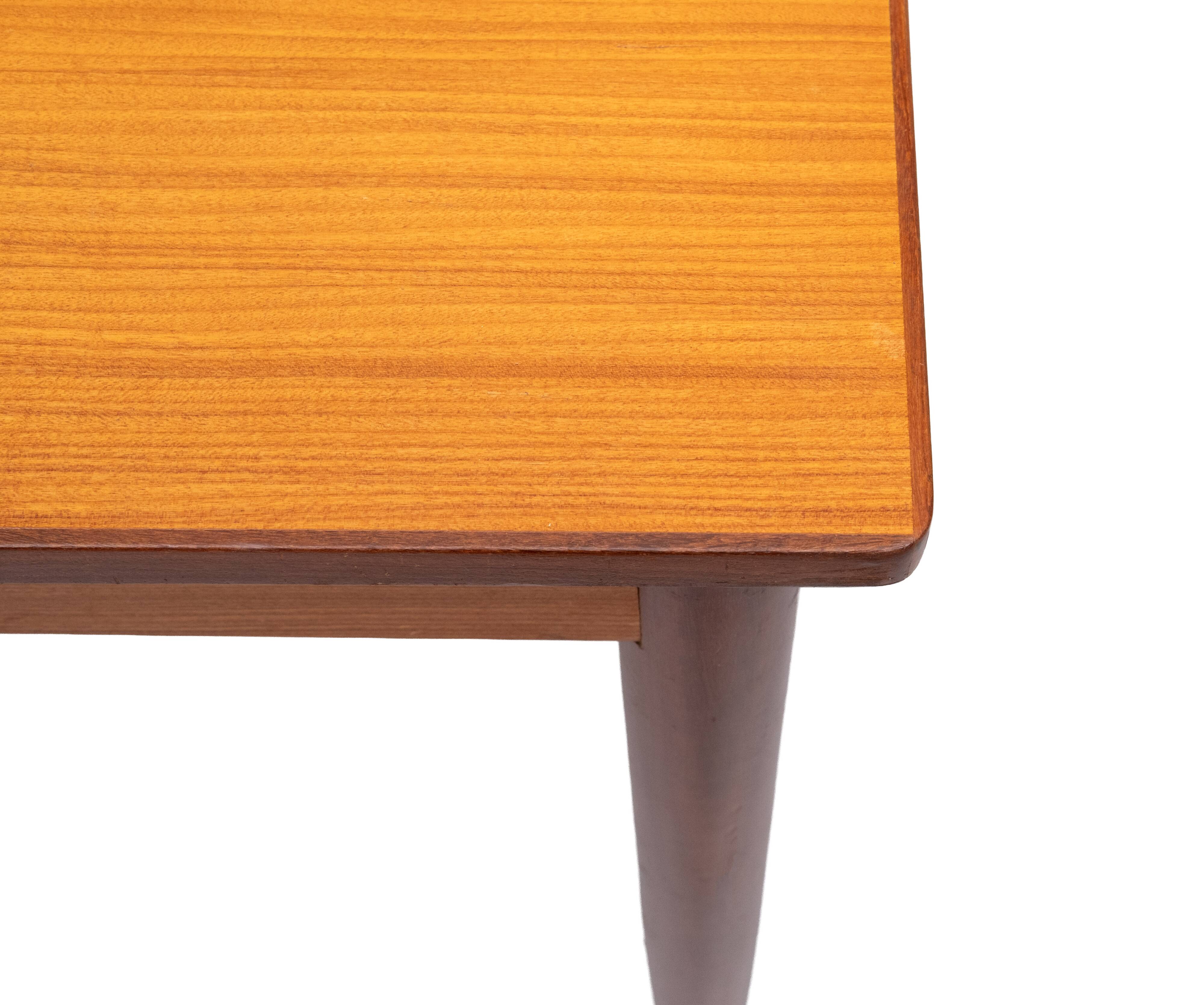 Stunning Pastoe expandable Teak Dining table 1960s