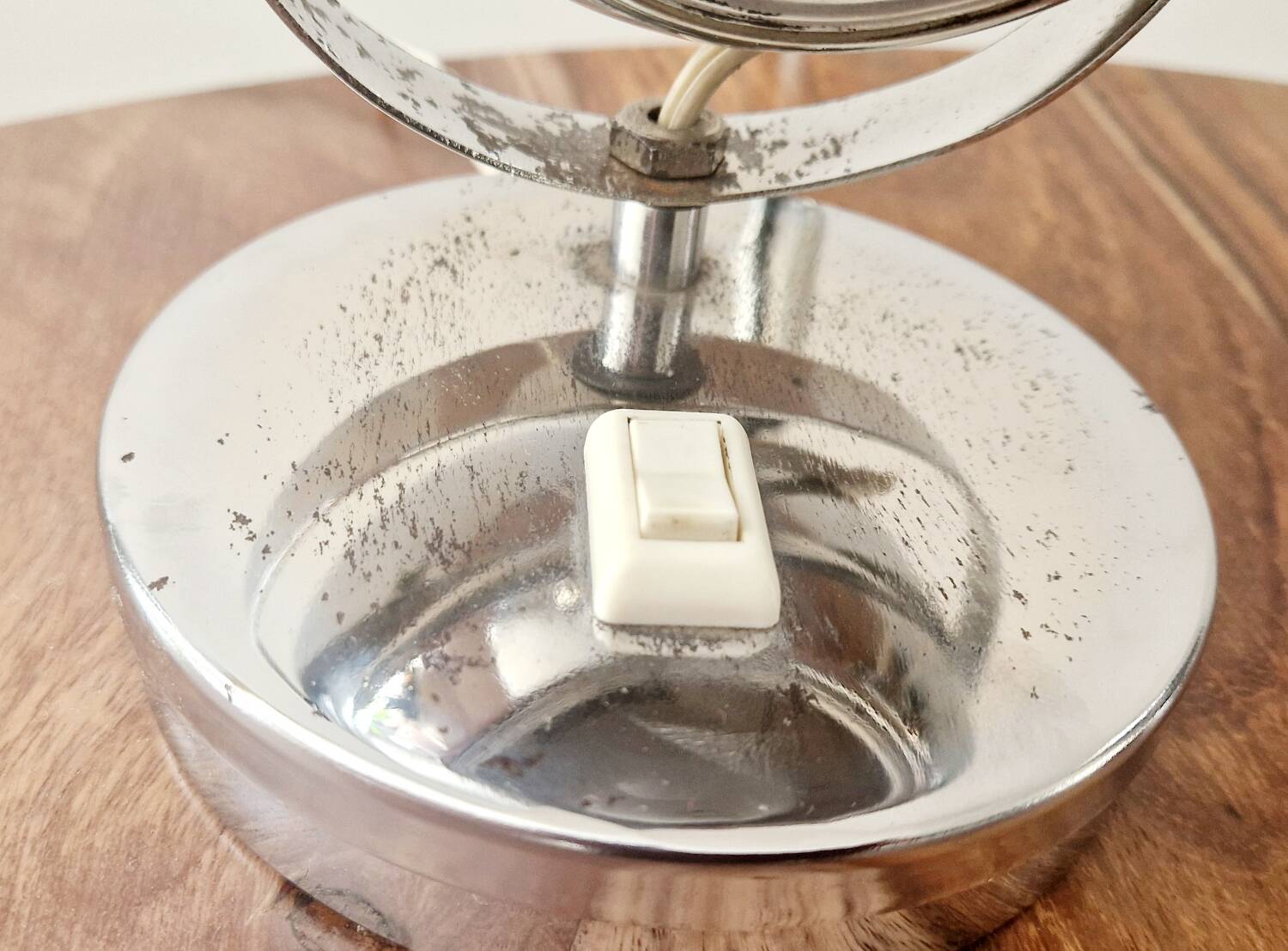 Pair of 1960s Space Age design chrome lamps