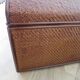 Vintage-coffre rangement-bombé-rotin tressé-années 70-teinte acajou