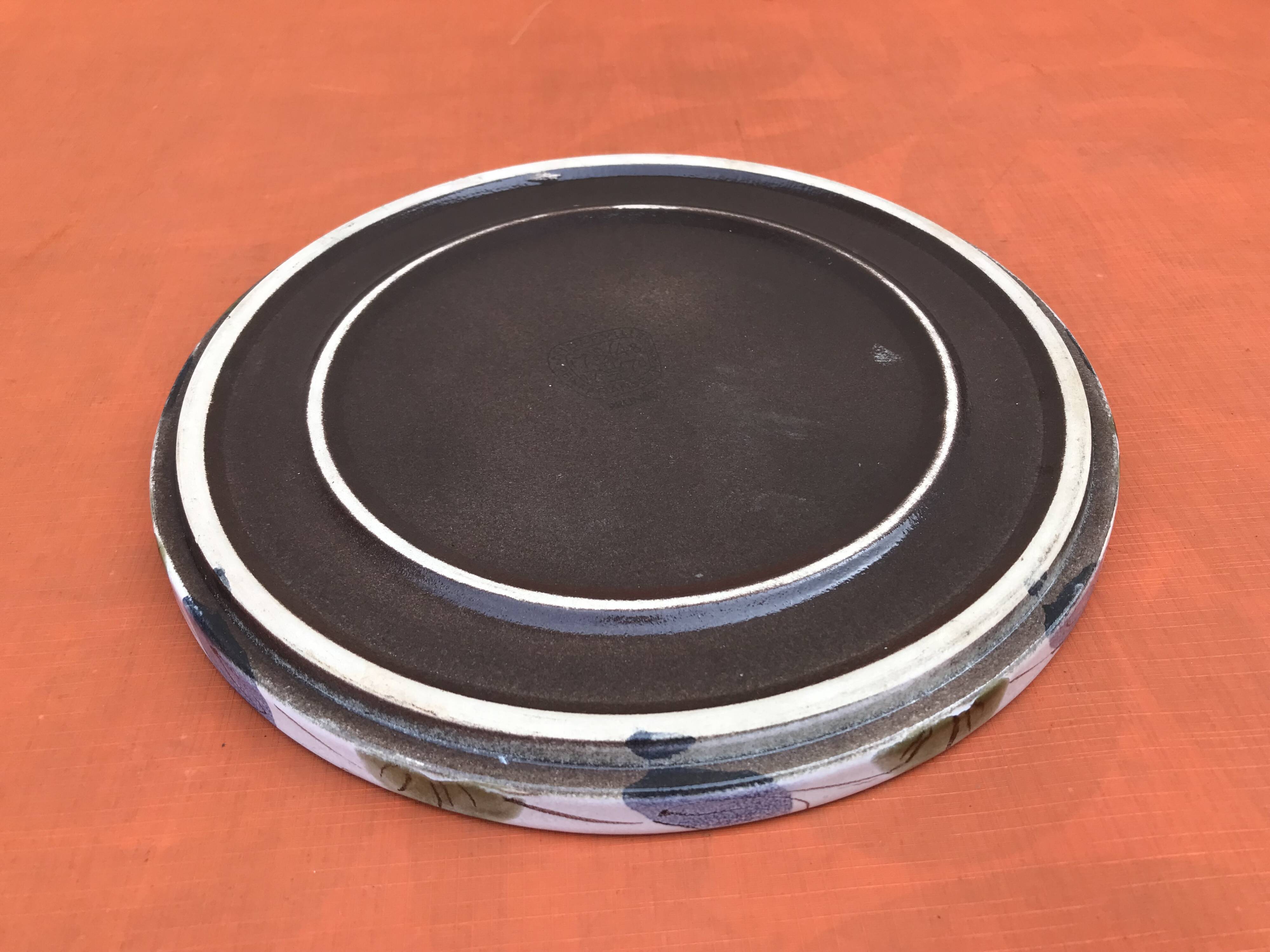 4 Niderviller earthenware dinner plates from the "Prunes" collection