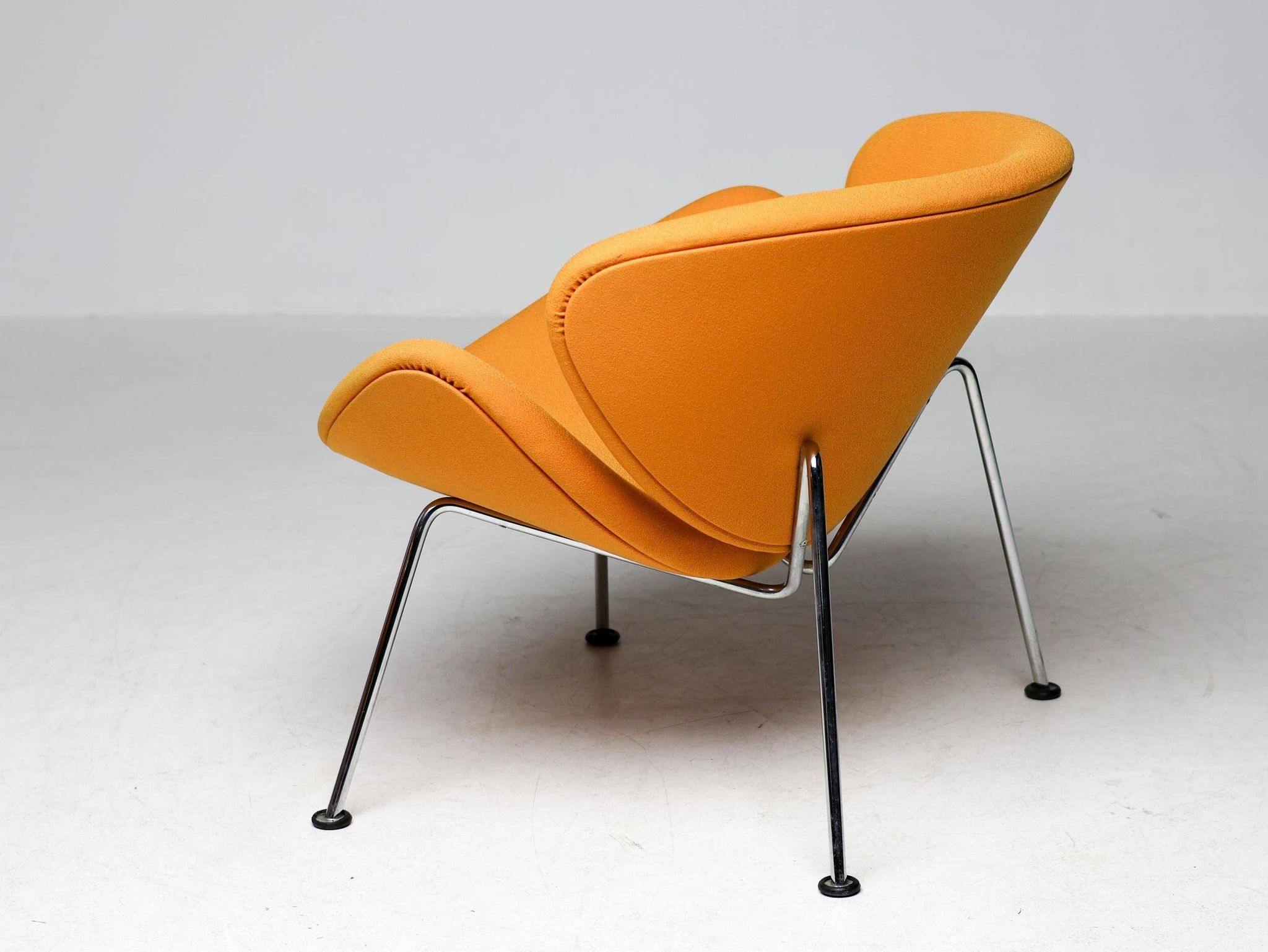 Orange slice armchair by Pierre Paulin