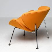 Orange slice armchair by Pierre Paulin