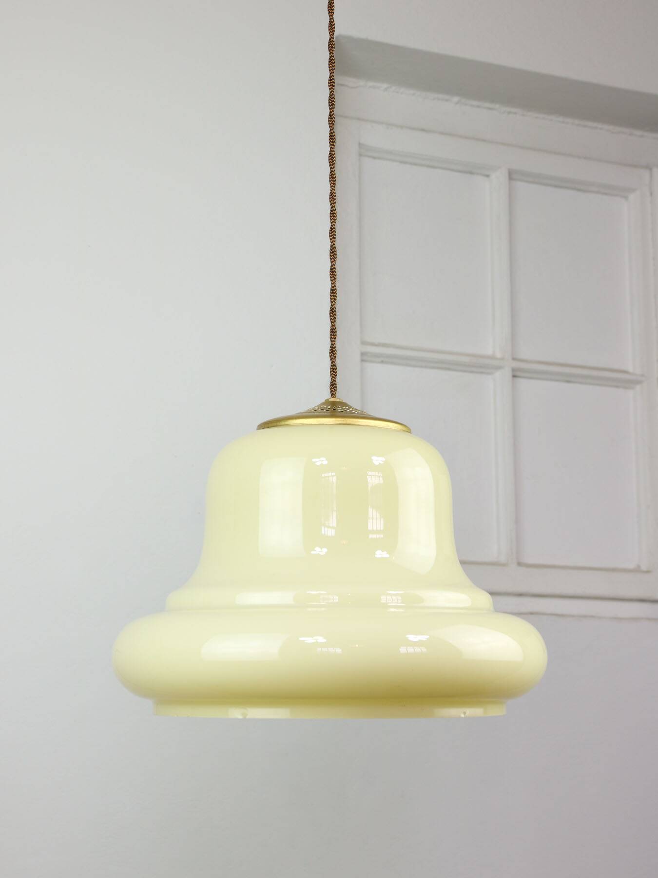 Mid-century italian yellow brass and glass pendant lamp