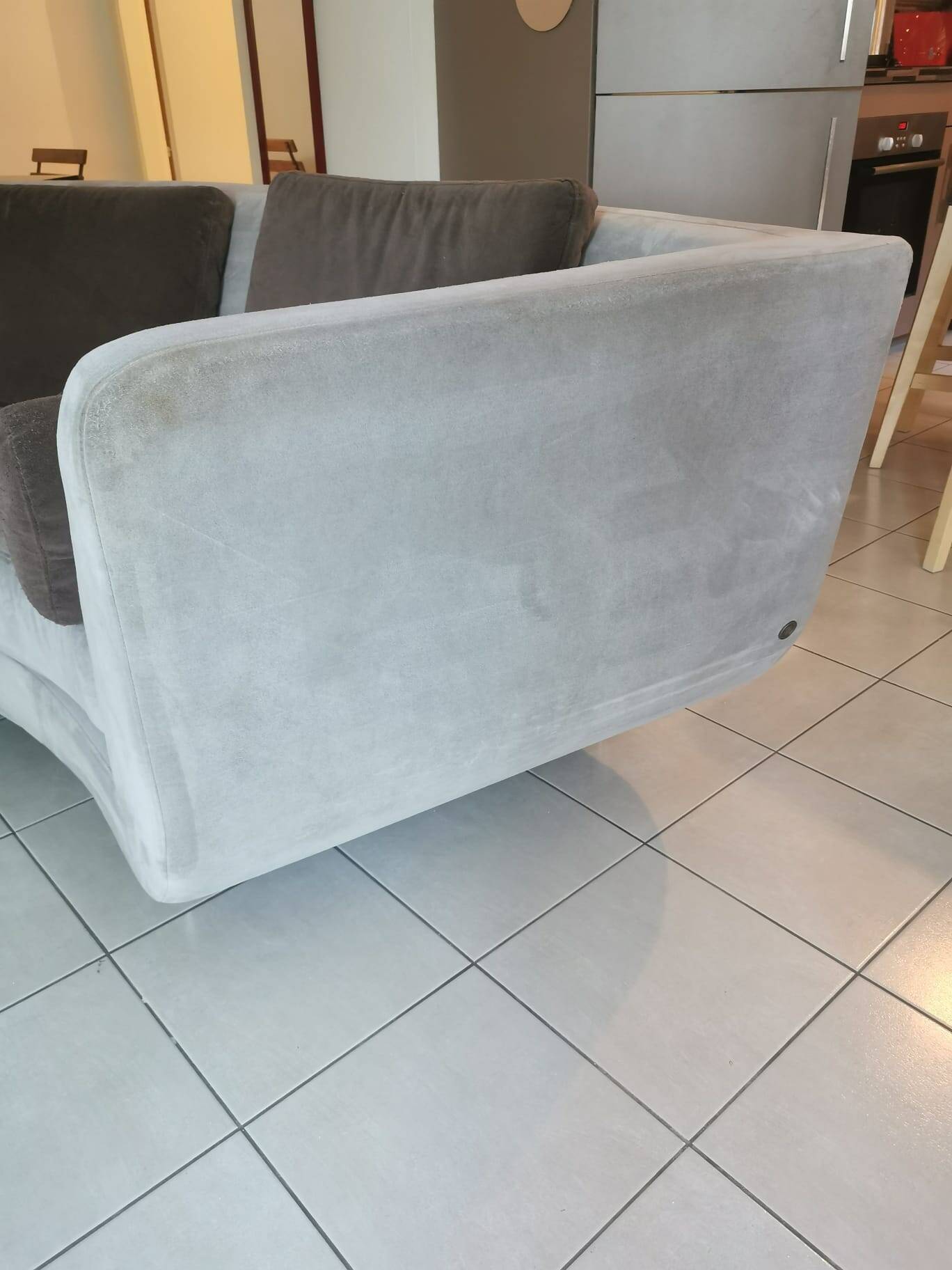 Curved sofa Menlo Park – American Leather – Light grey