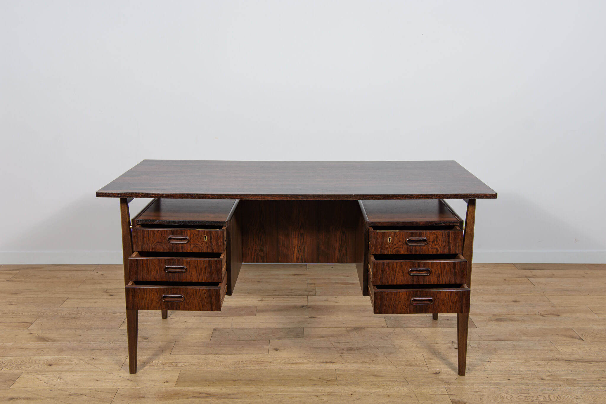 Mid-Century Rosewood Desk by Gunnar Nielsen Tibergaard for Tibergaard, Denmark, 1960s