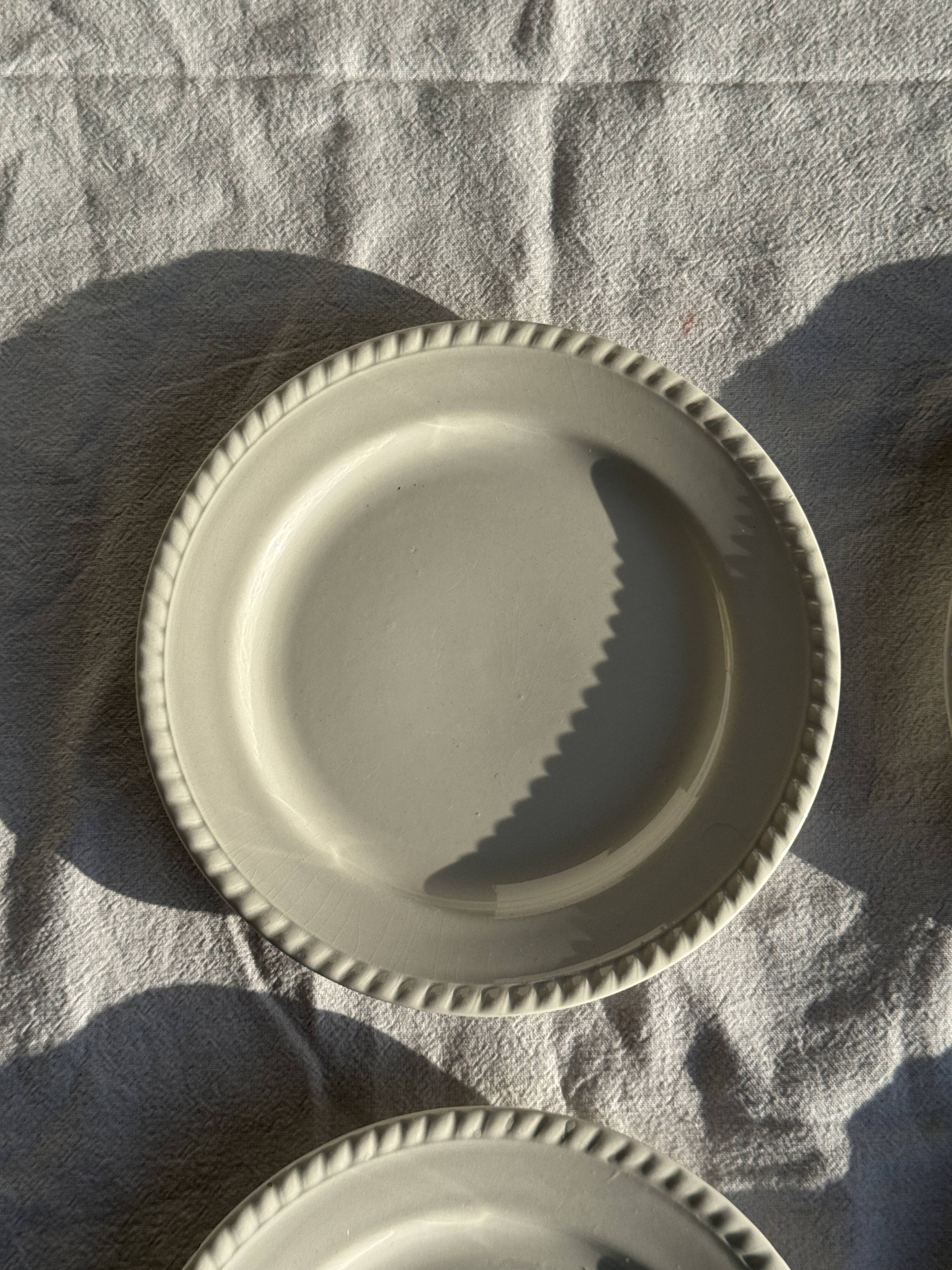 Set of 4 small white earthenware dessert plates D20