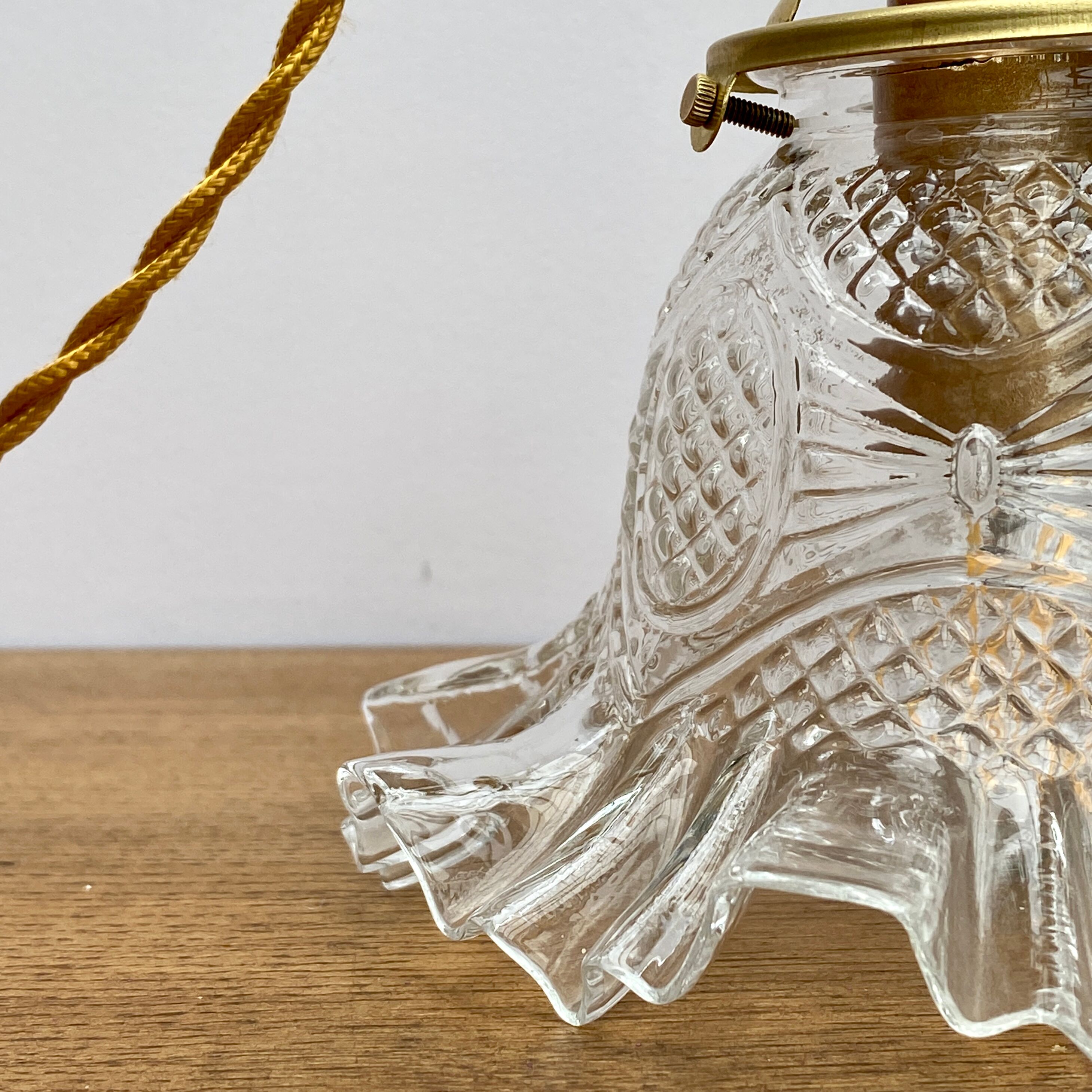Vintage glass tulip walker