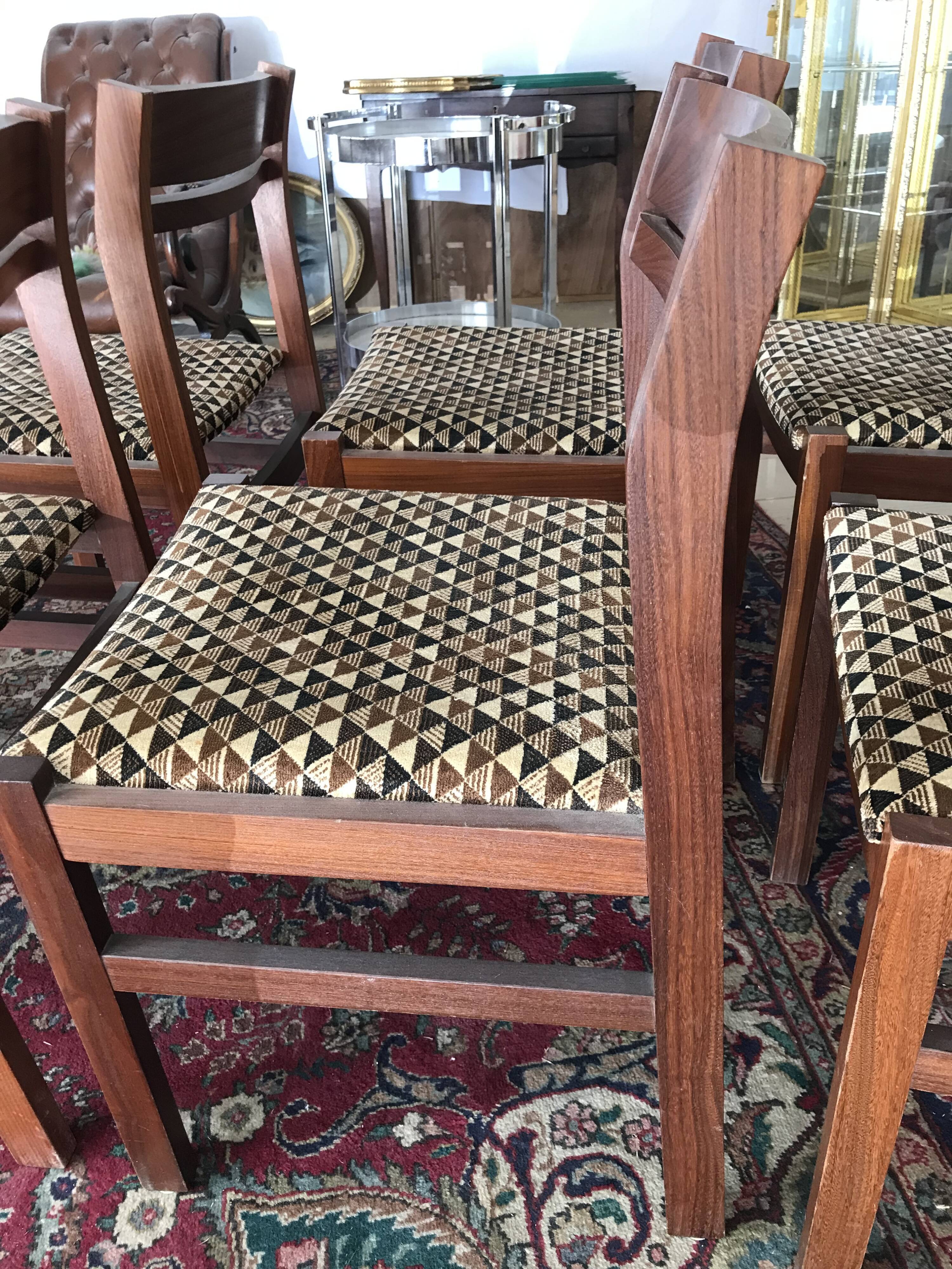 Série de six chaises en teck