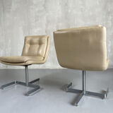 Raphaël, paire de chauffeuses en cuir et inox, france 1970