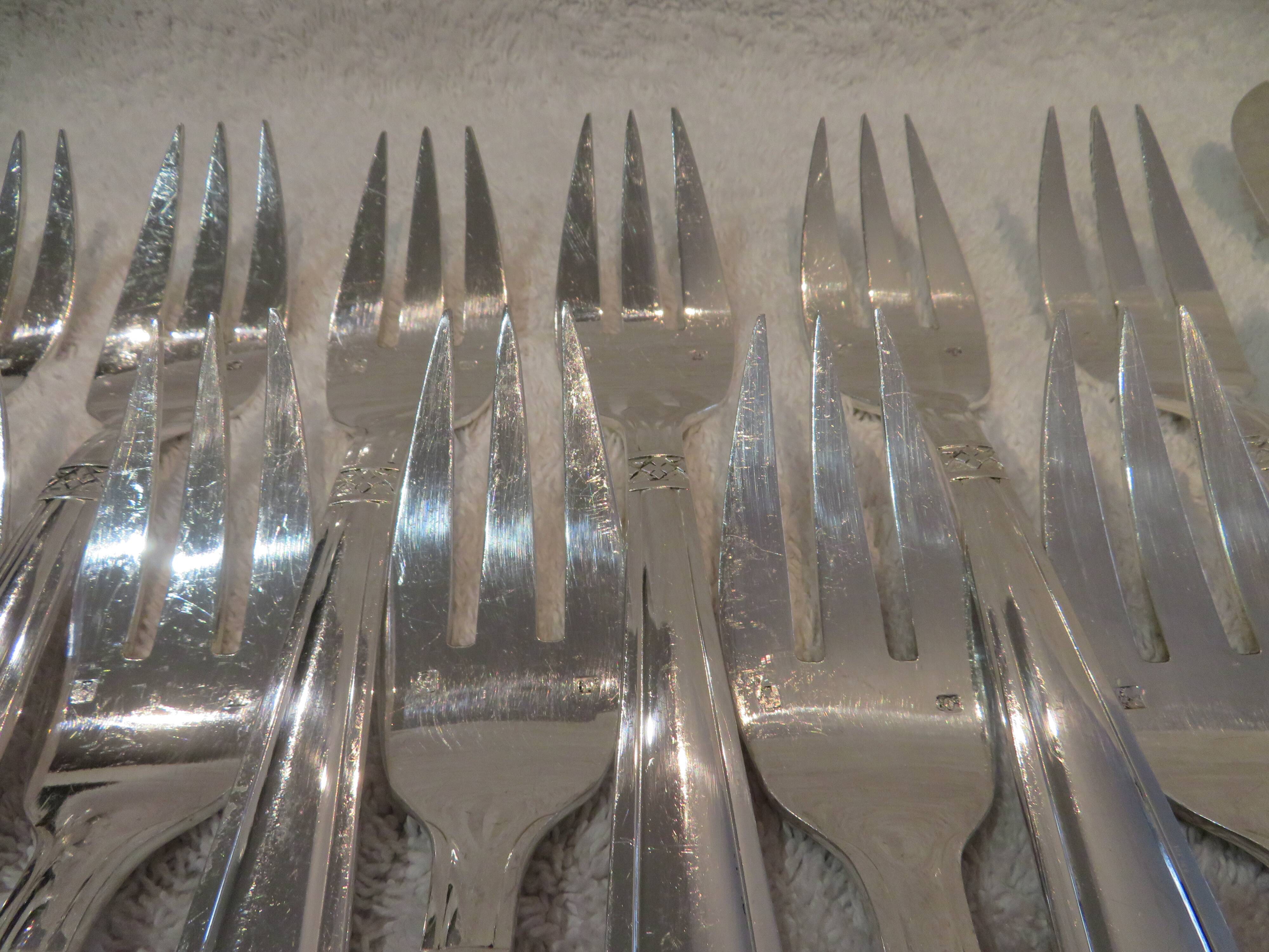 12 fish cutlery sets 24p silver plated Noel Collet Grand Prix Monaco