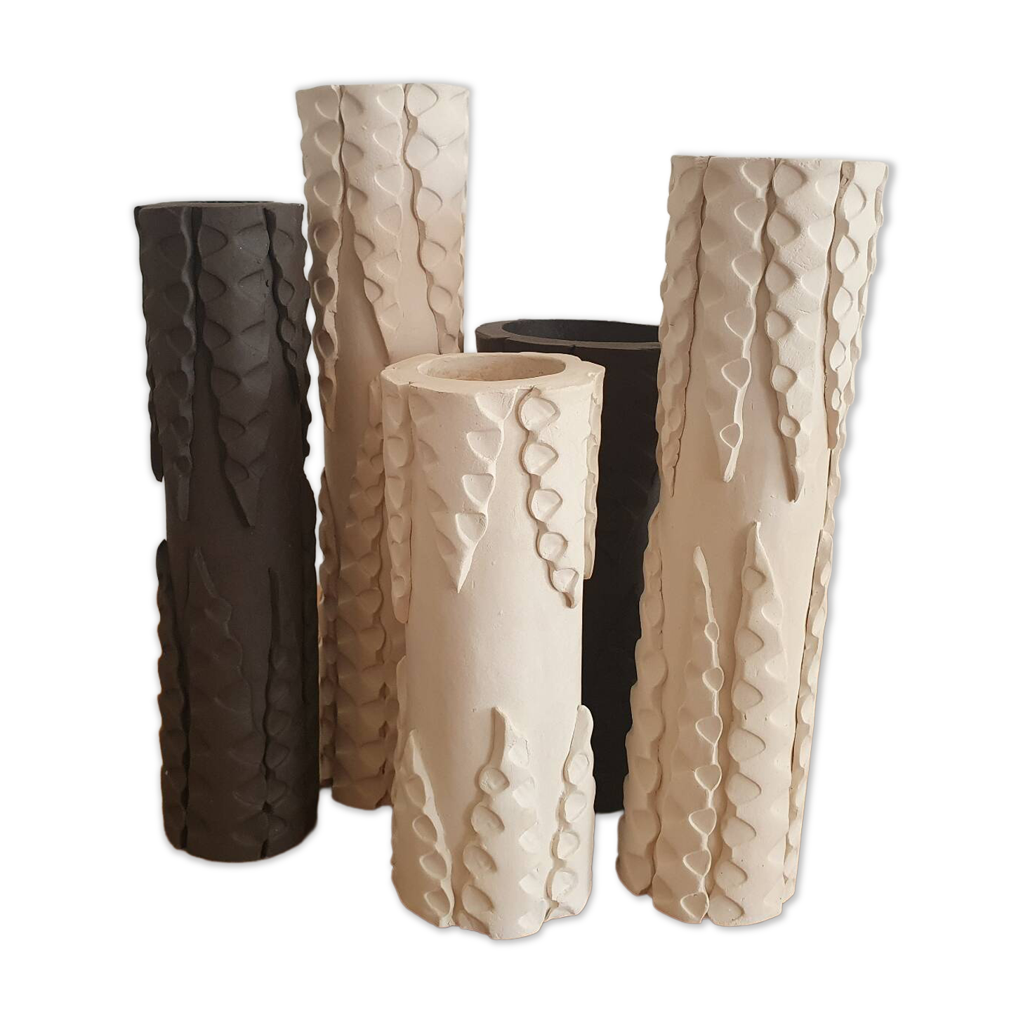 Vases en poterie