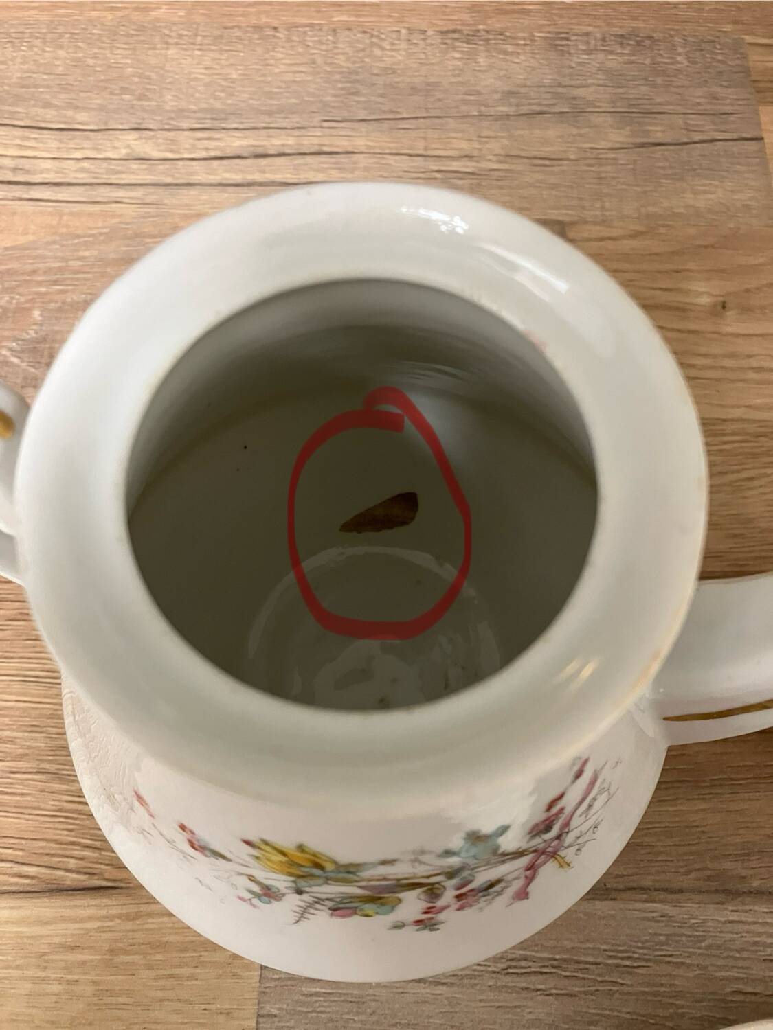 Vintage-Flowered tea/coffee service-To be completed