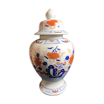 848 Porcelain covered pot - Floral decoration with gilding