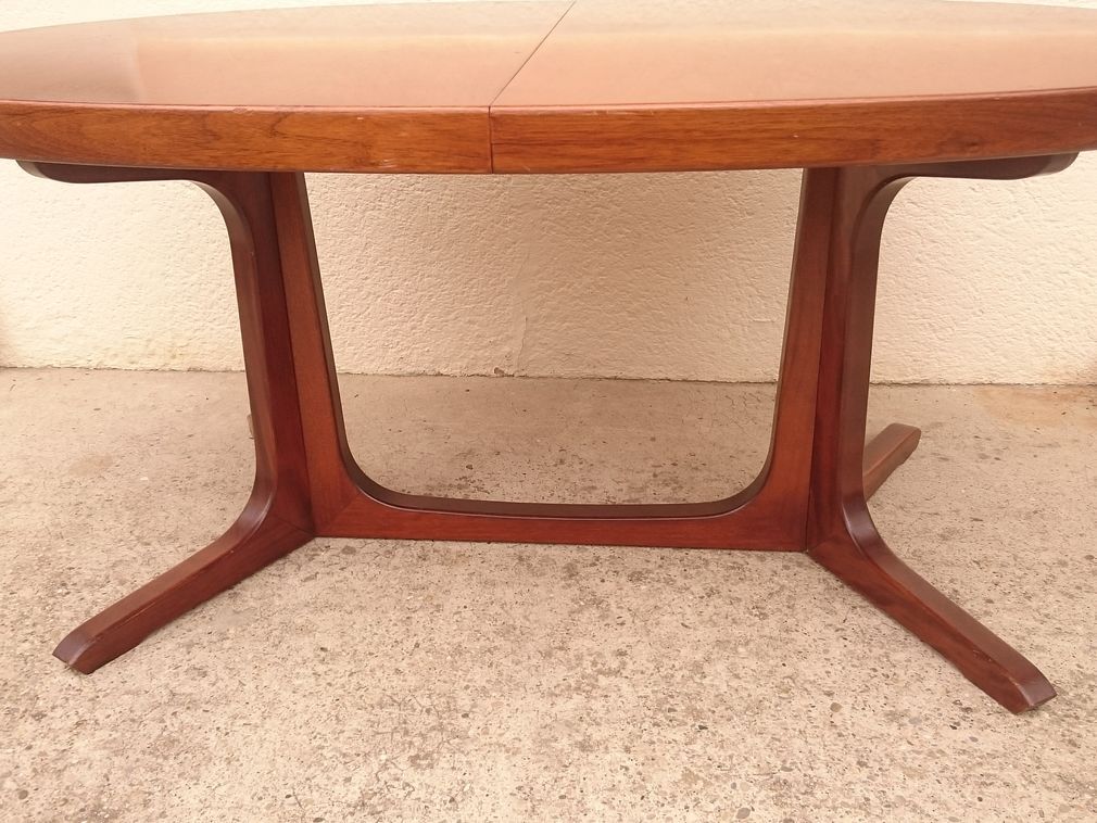Baumann rosewood table 10/12 guests