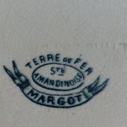 Flat plate, ironstone, Saint Amand, Margot decoration, Amandinoise company, 1920.