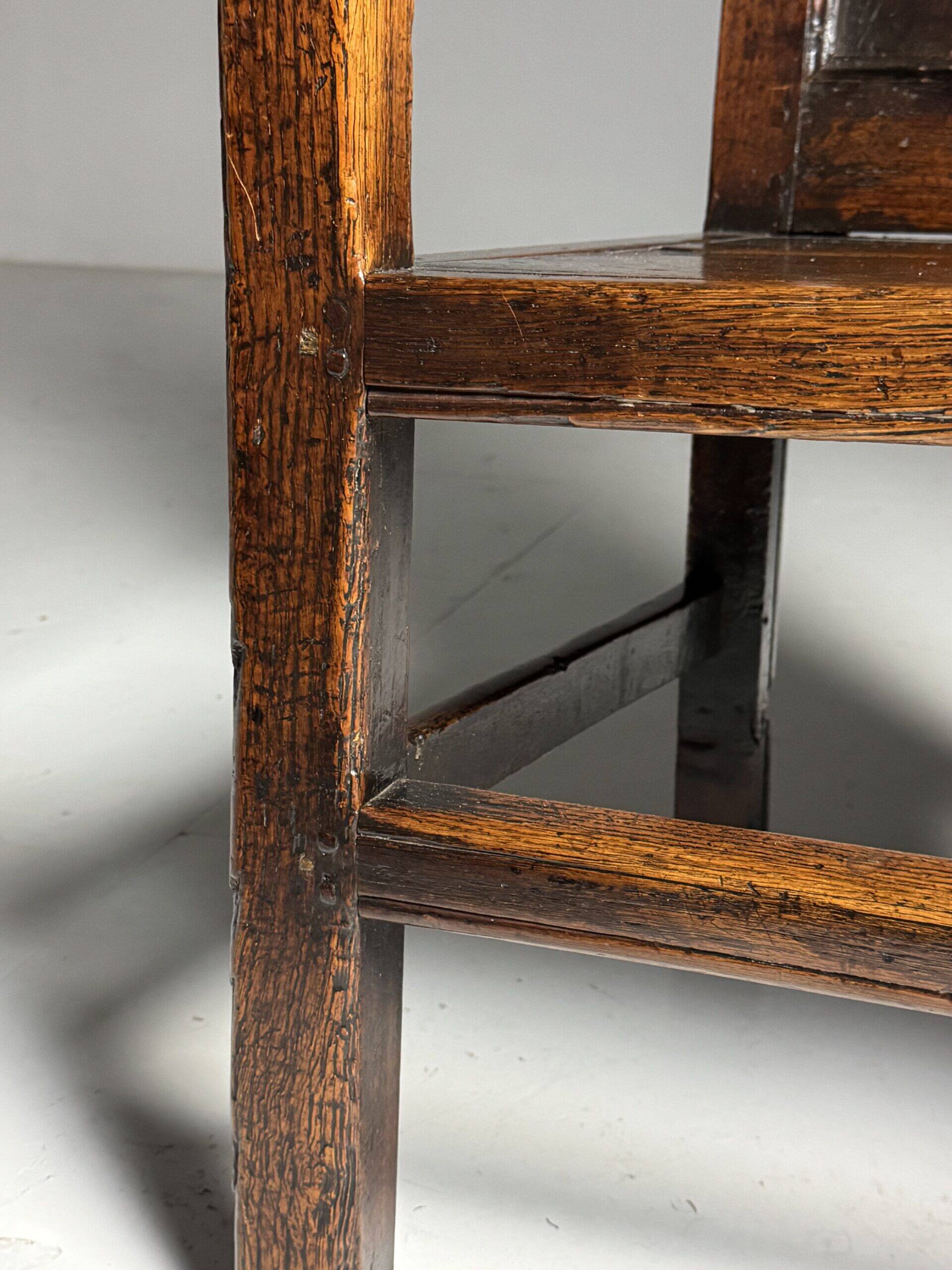 Chaise anglaise en chêne, 1650-1670