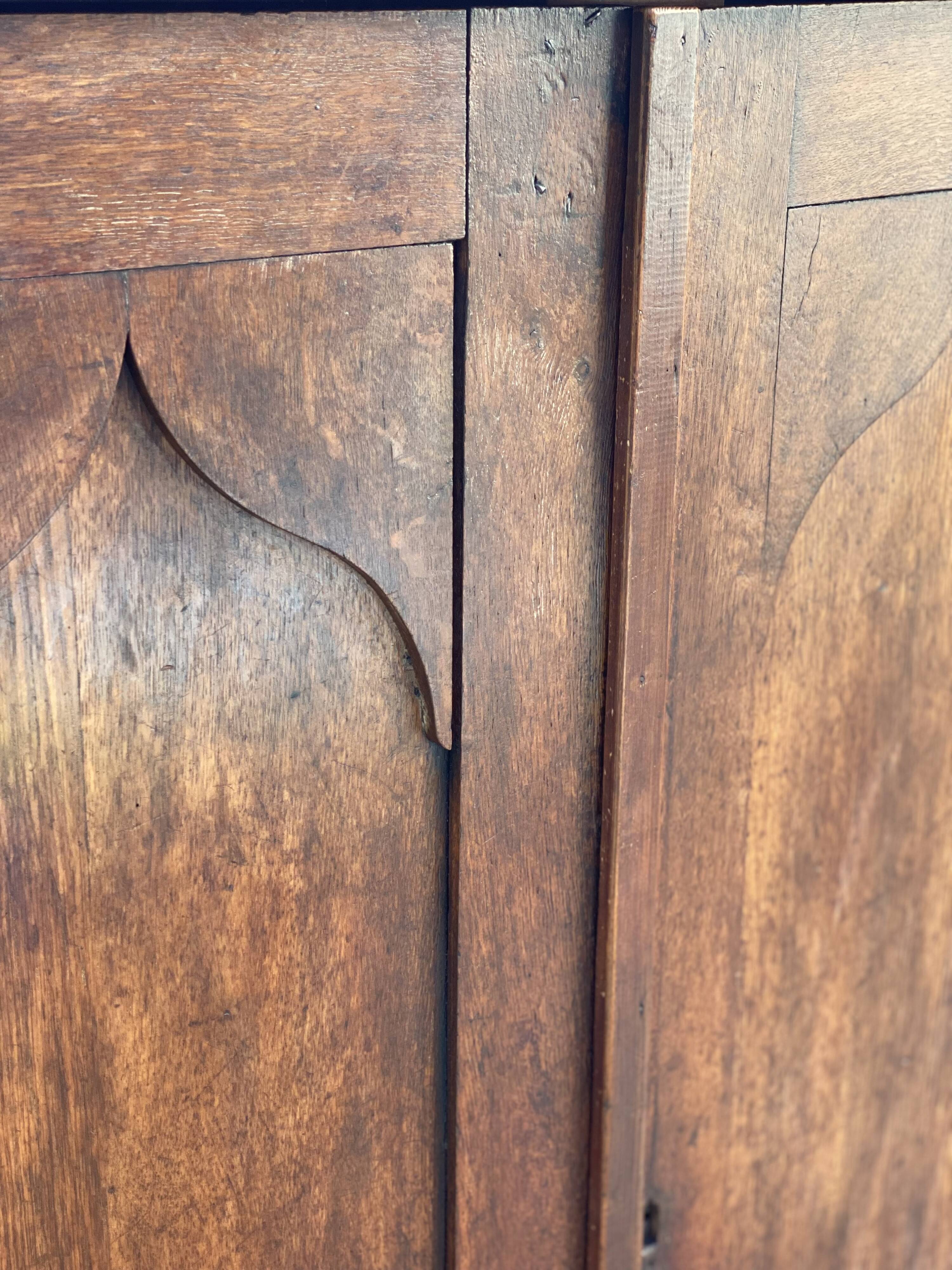 Biedermeier style oak wood cabinet
