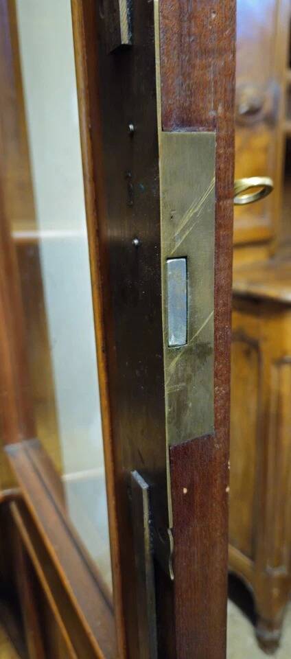 Important library stamped from the Louis Philippe period in mahogany / early