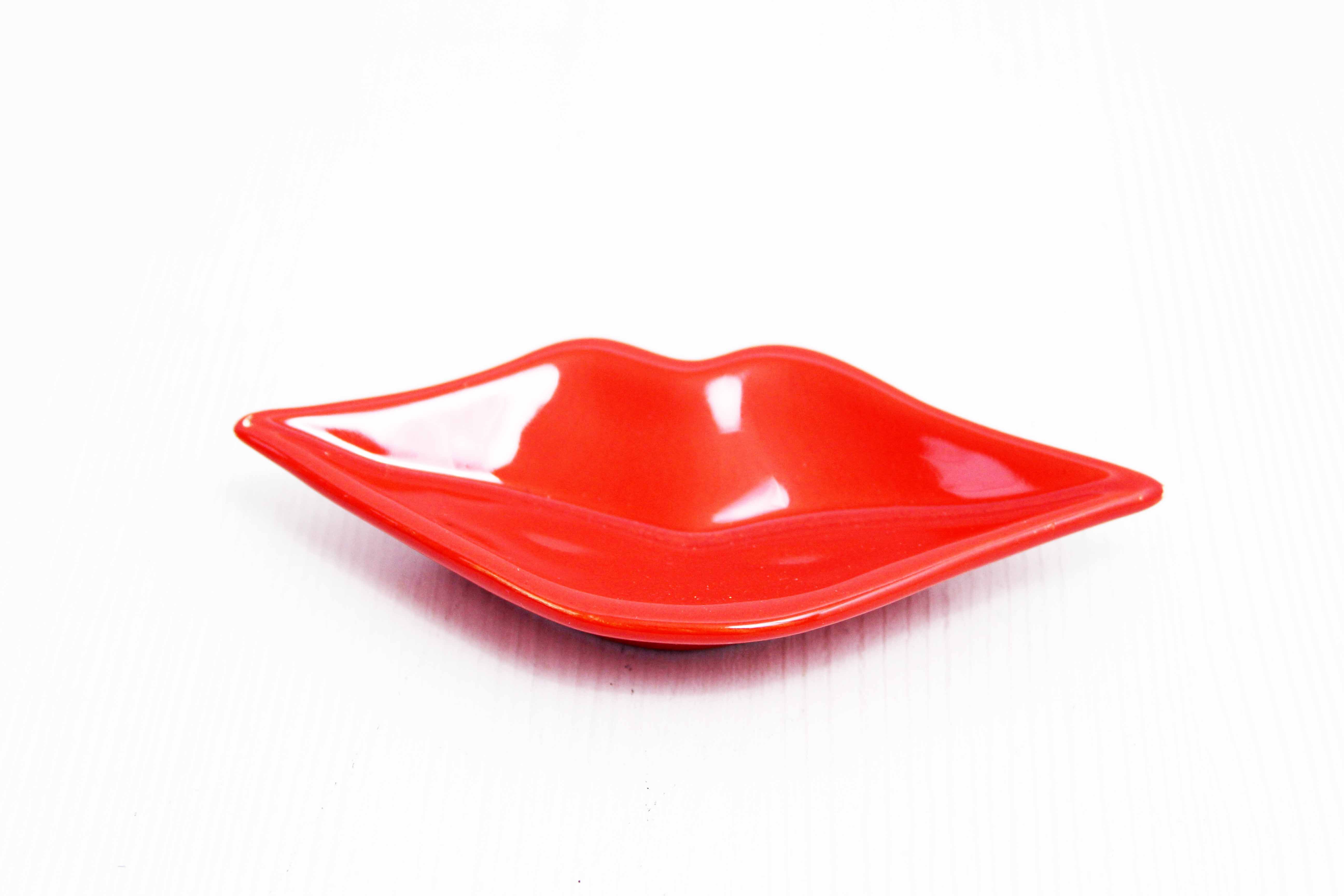 Ashtray lip Japan 80s