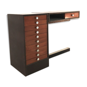 Nice desk and wood