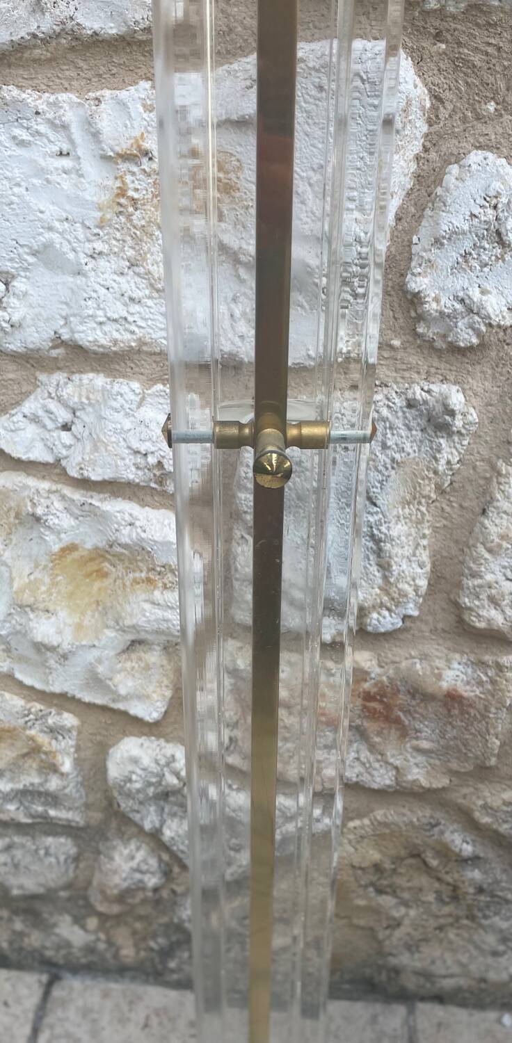 Floor lamp in plexiglass and gilded brass, 20th century period