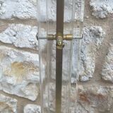 Lampadaire en plexiglass et laiton doré époque xxeme siècle