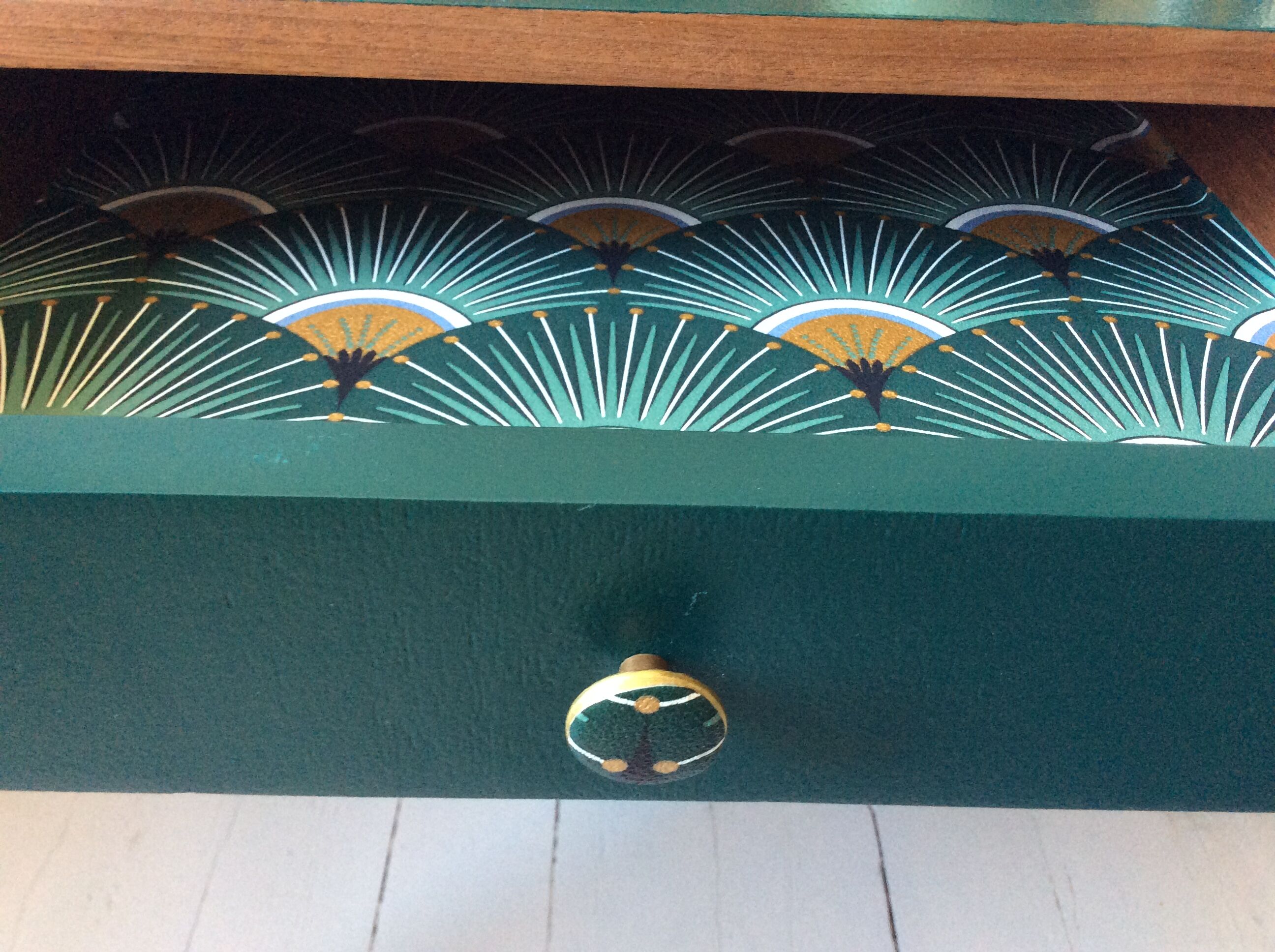 Art deco desk