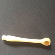 moutardier innocenti aubagne fait main avec cuillère en bois.