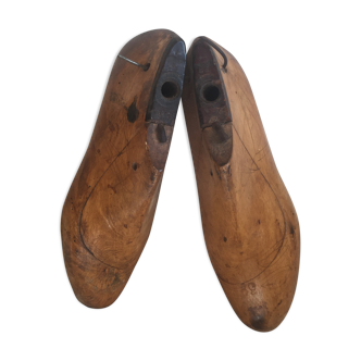 Pair shoe