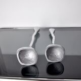 Pair of zigzag candle holders, solid aluminum and polished stone, art3, Spain, 1970