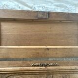 Portes de placard anciennes en bois sculpté
