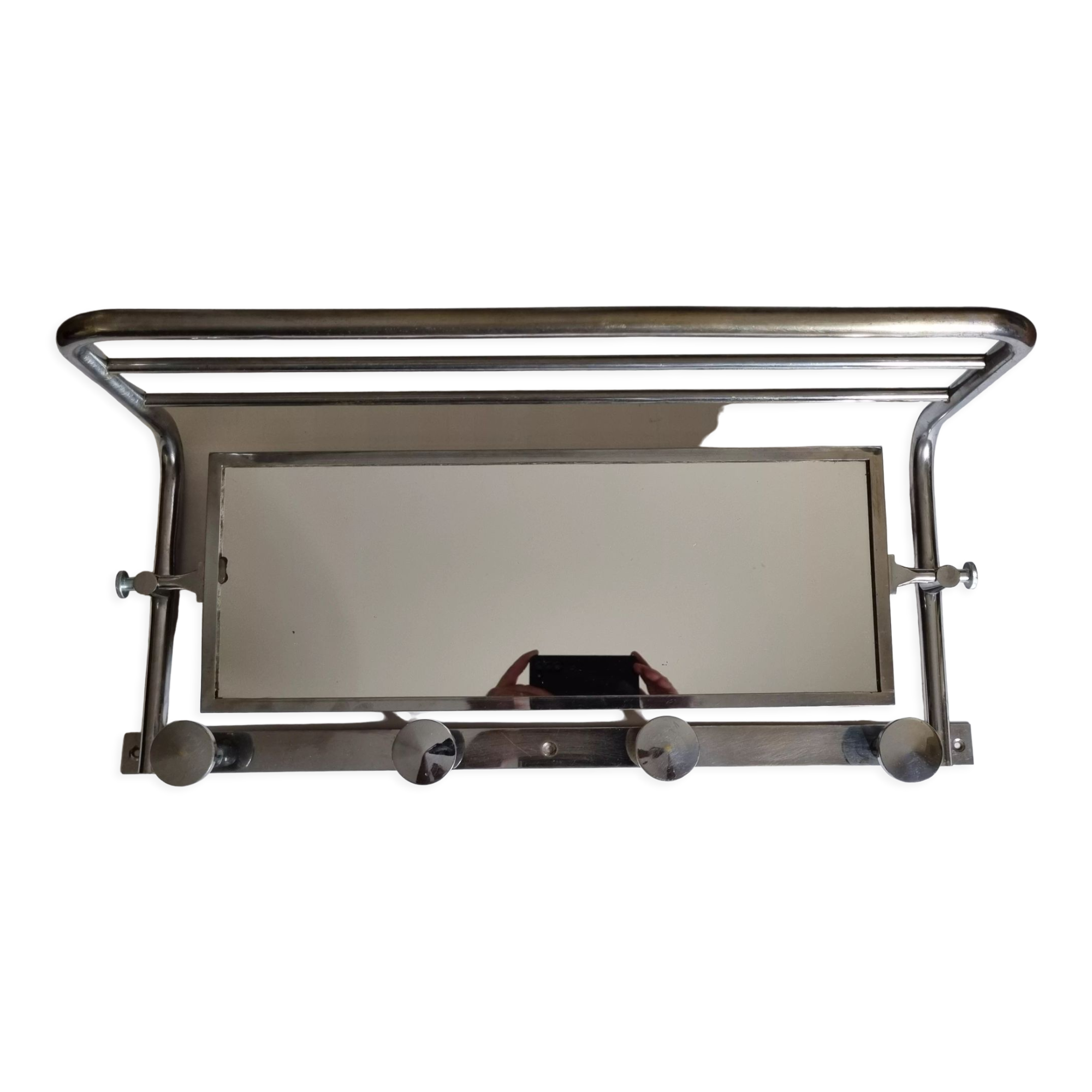 Portemanteau mural en métal chromé, miroir orientable, 4 patères et un porte chapeau, années 50