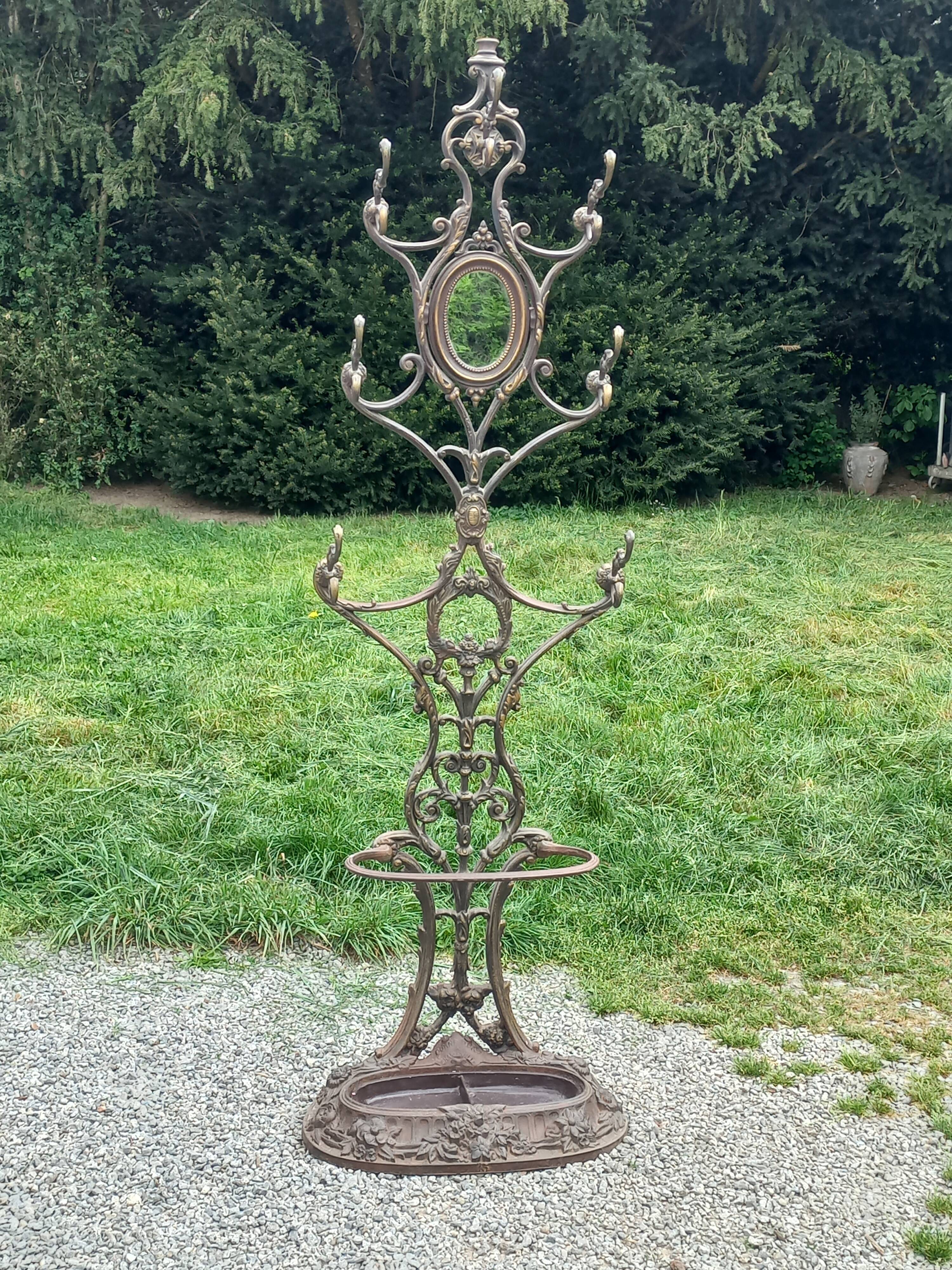 Cast iron cloakroom 1900 Corneau in Charleville
