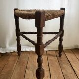 Old Provençal-style mulched tripod stool