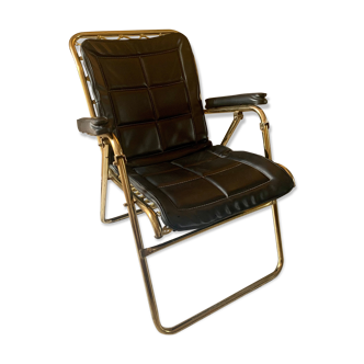 Folding vintage armchair