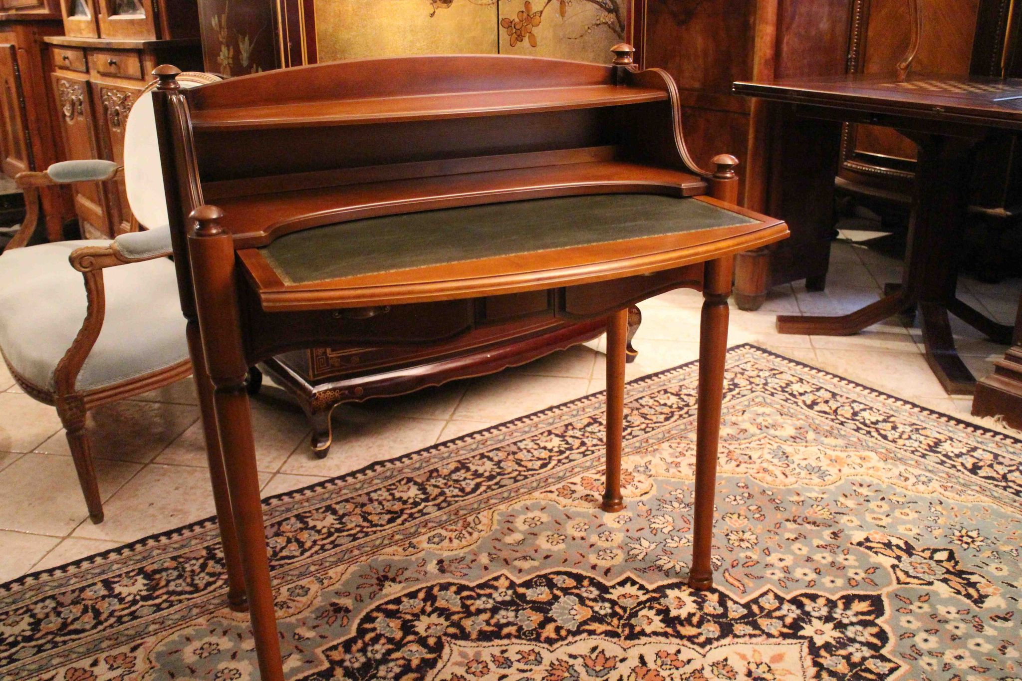 Secretary of the day with a sliding tray and Louis-Philippe leather