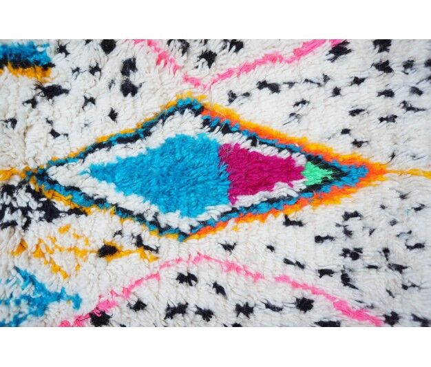 Colorful Berber carpet 252x132cm