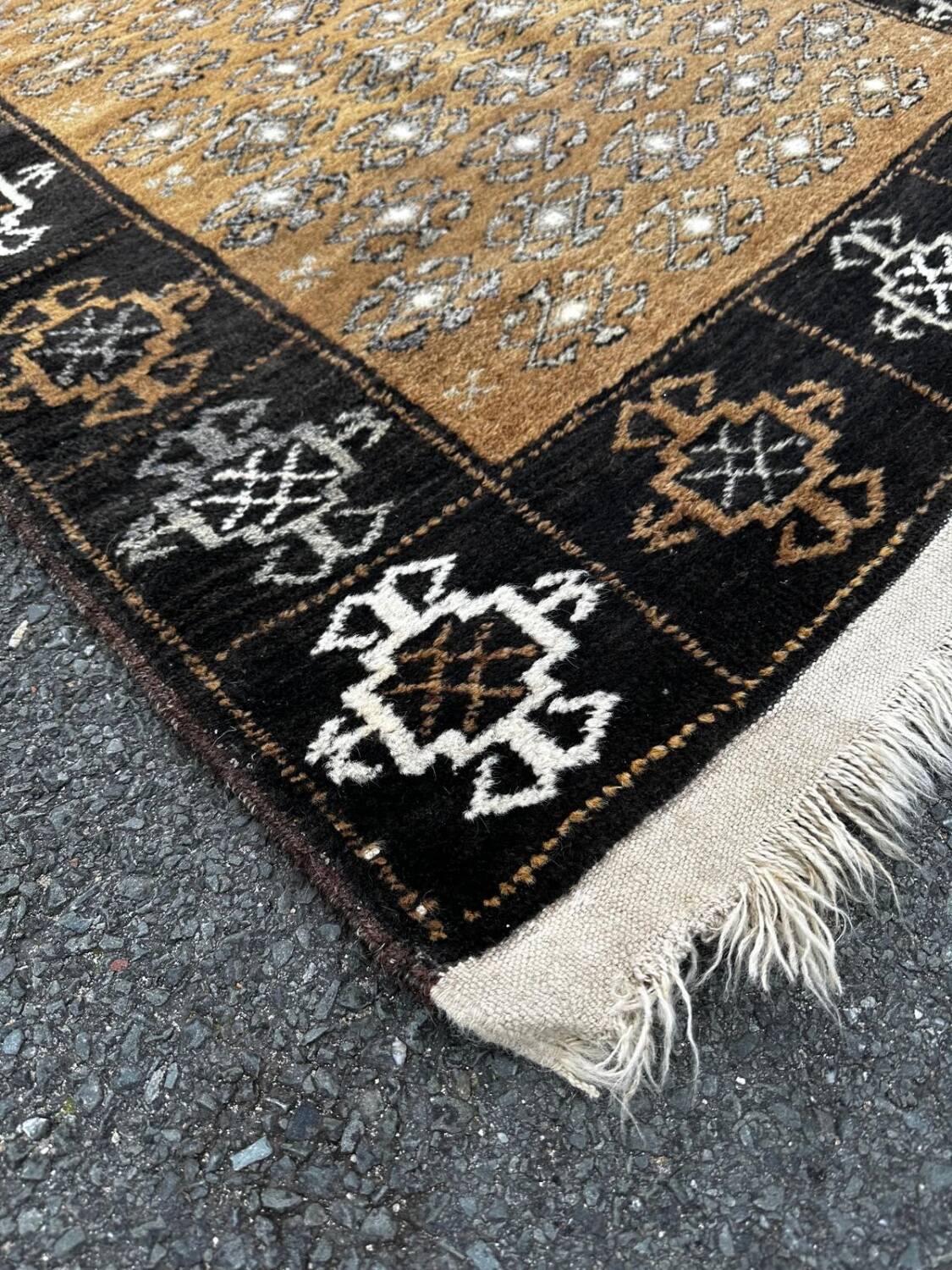 Handmade Persian carpet
