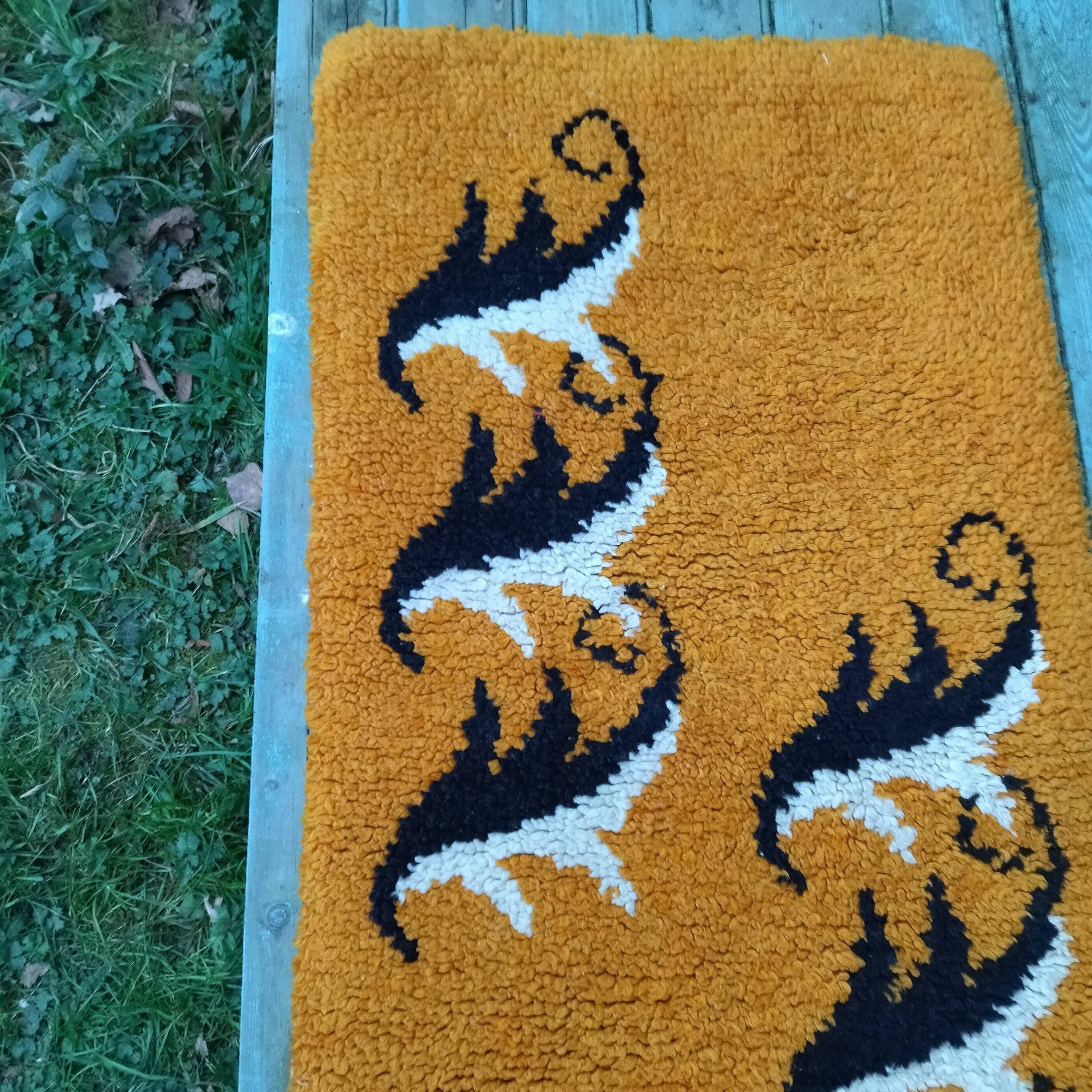 Wool carpets 60s 111x56cm