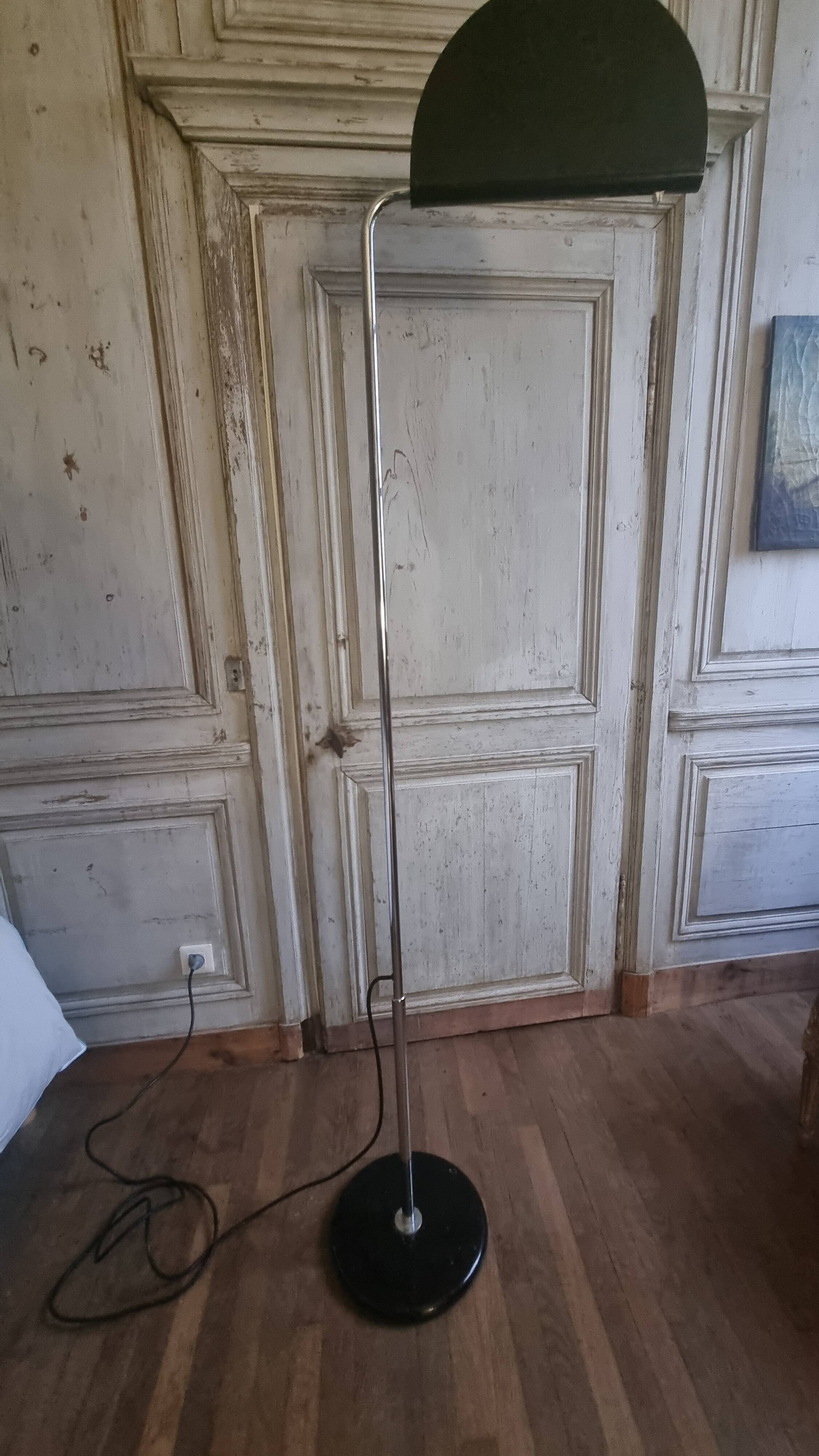 Mezzaluna floor lamp, 1970